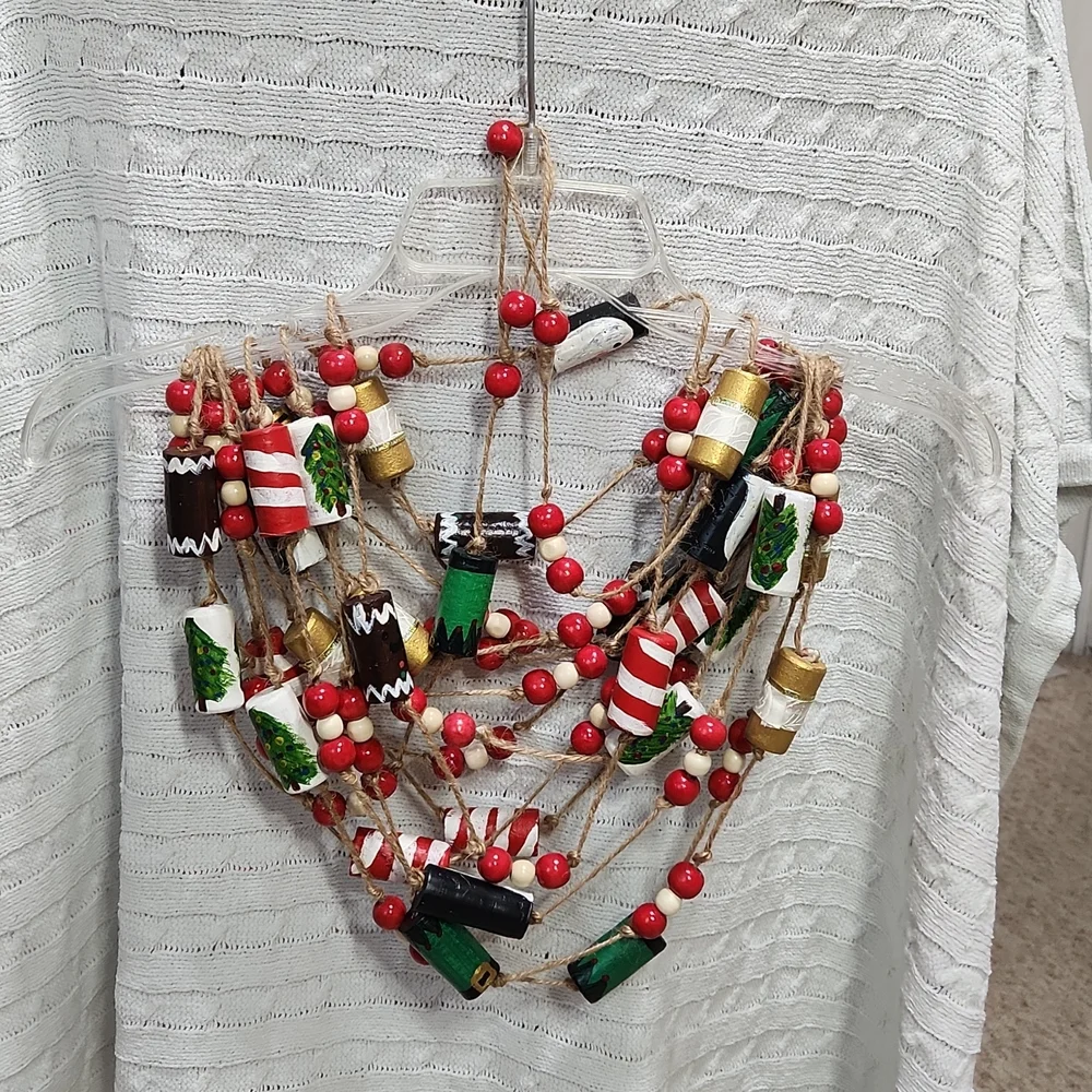 Handmade Christmas Themed Garland Wine Corks & Wood #2